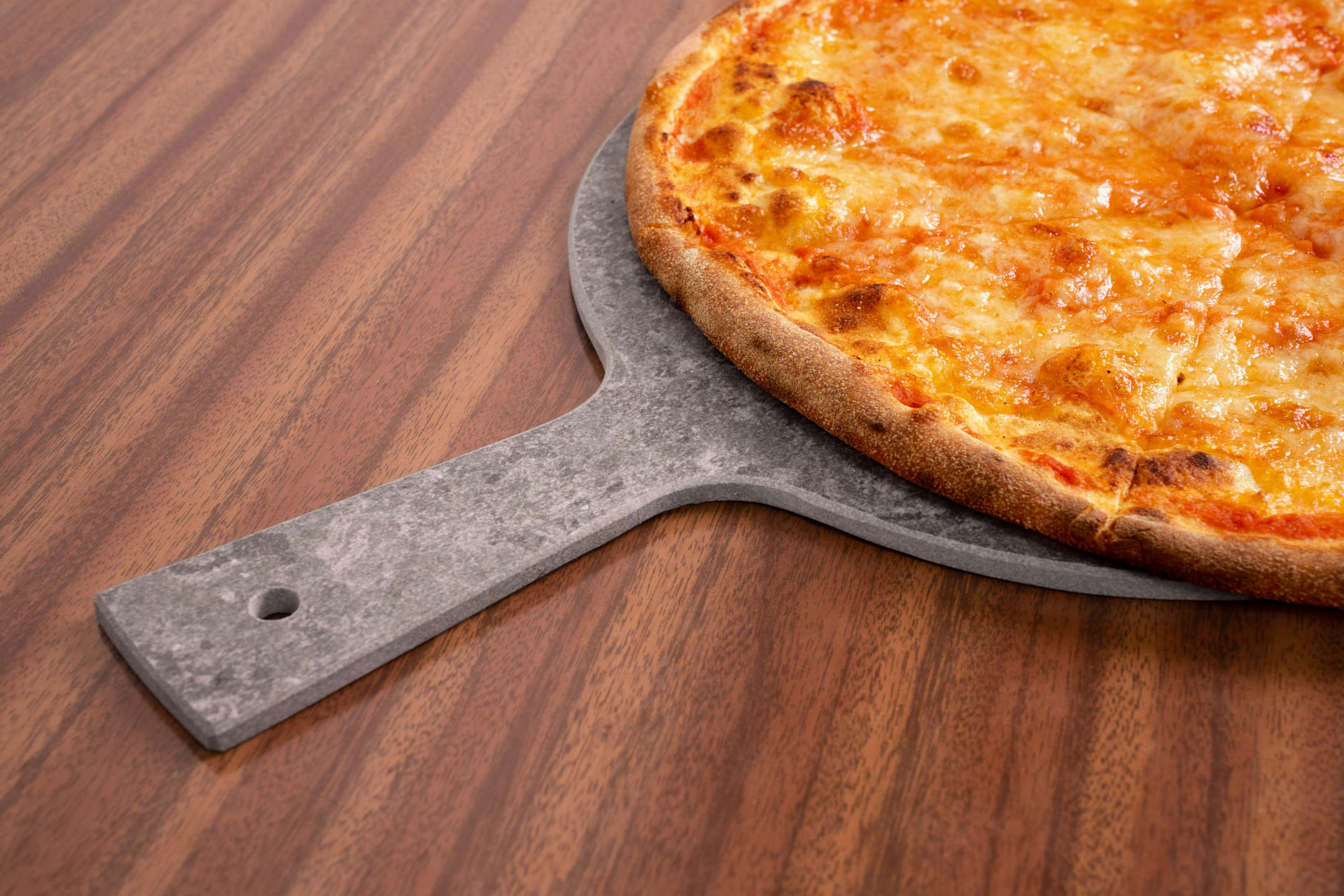 Tagliere per pizza in gres - La Bottega del Marmo s.r.l.